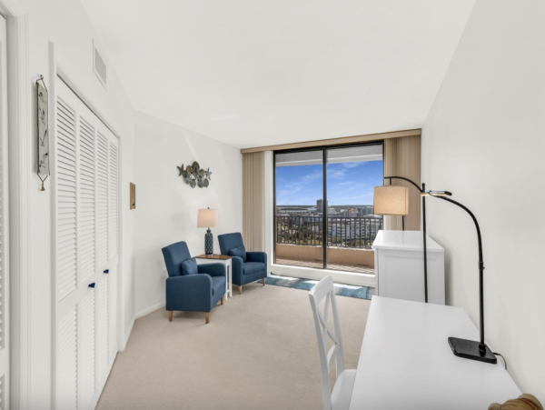 South end Marco Island Luxury Condo 3 month minimum